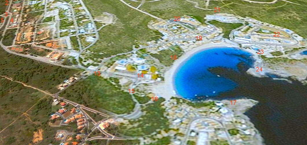 Mas de itinerario de acceso a la urbanizacion Arenal de en Castell, en la costa norte de Menorca Islas baleares, muy cerca de Port de Addaia y Na Macaret